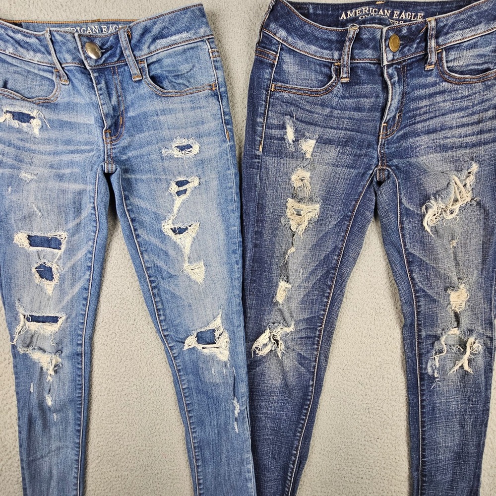 American Eagle Jeggings Women 2 Blue Distressed Super Stretch Low Rise 2 Pair